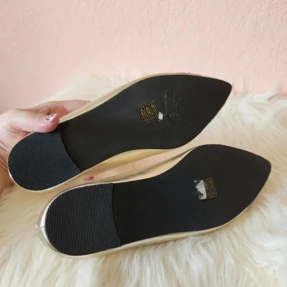 ASOS Loopy Lou Wide Fit Gold Point Toe Unicorn Ballet Flats - Picture 11 of 11